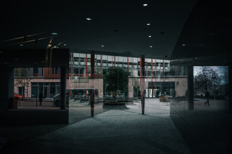 Photo by Liburek Nyvltu