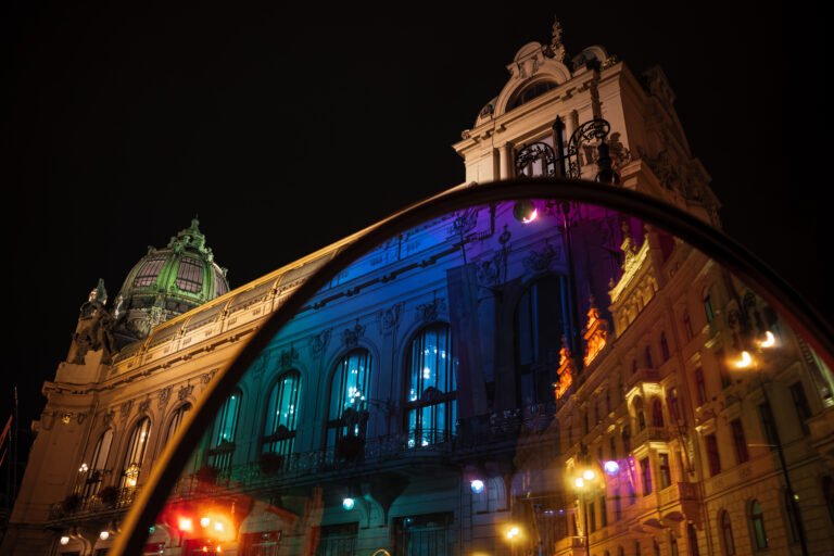 Photo by Liburek Nyvltu