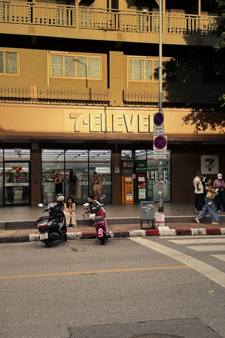 Photo by Istvan Bauer