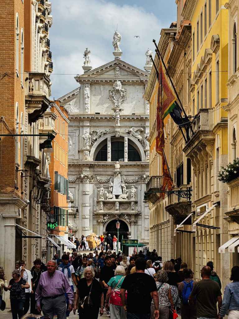 Photo by Alex Batista