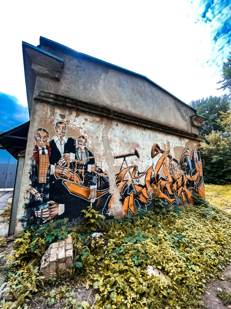 Street photo in Voronezh, Russia by 1029388kas99 Mafia