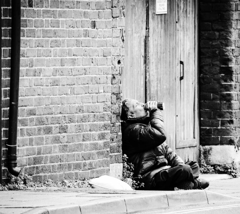 Photo by Simon Frost