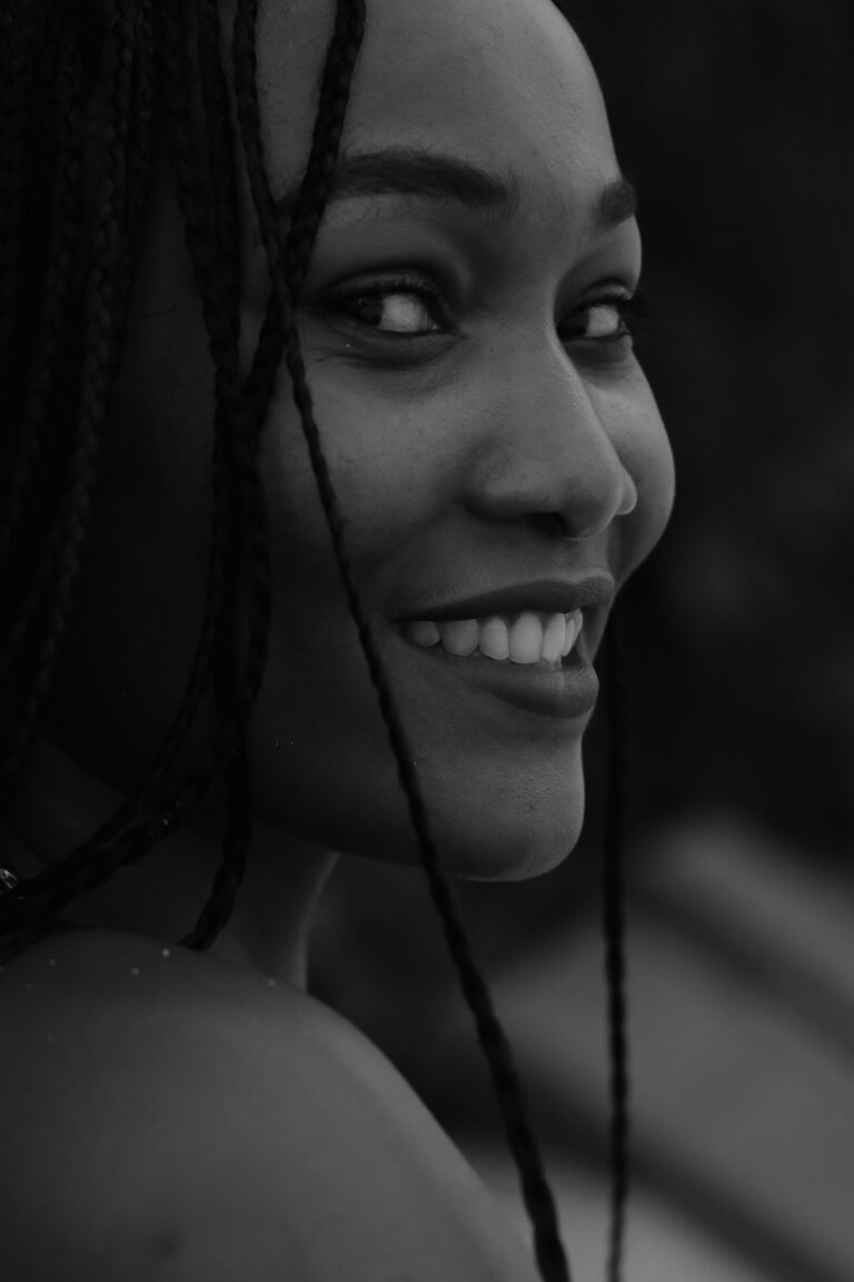 Street photo in the Maldives by Alms xoxo