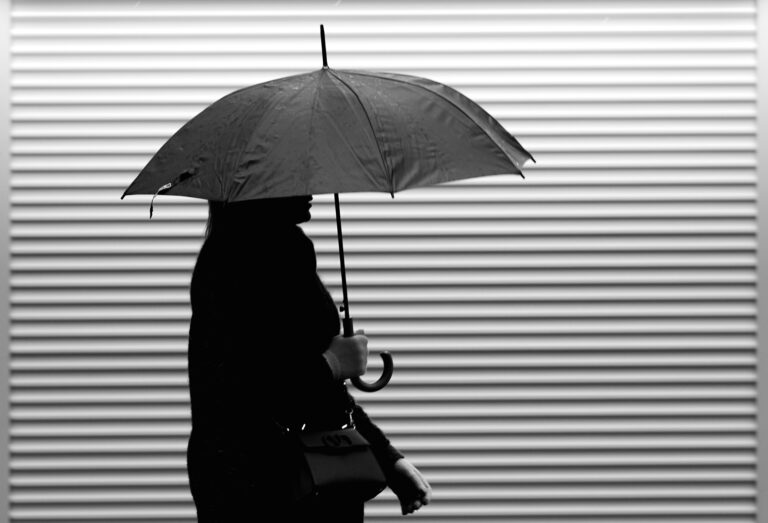 Photo by Alexander Tschirk