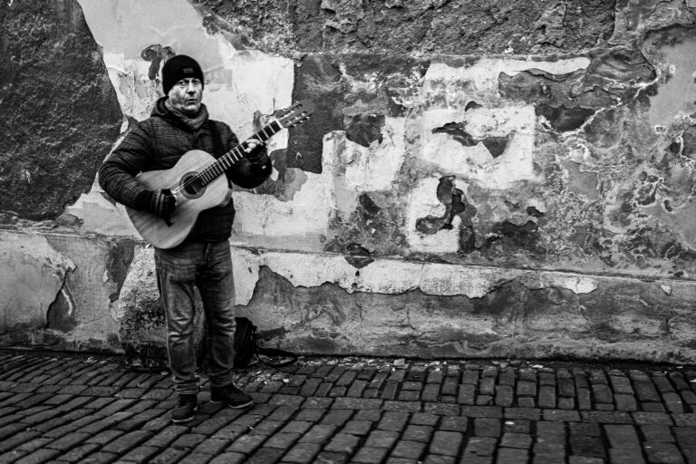 Photo by Liburek Nyvltu