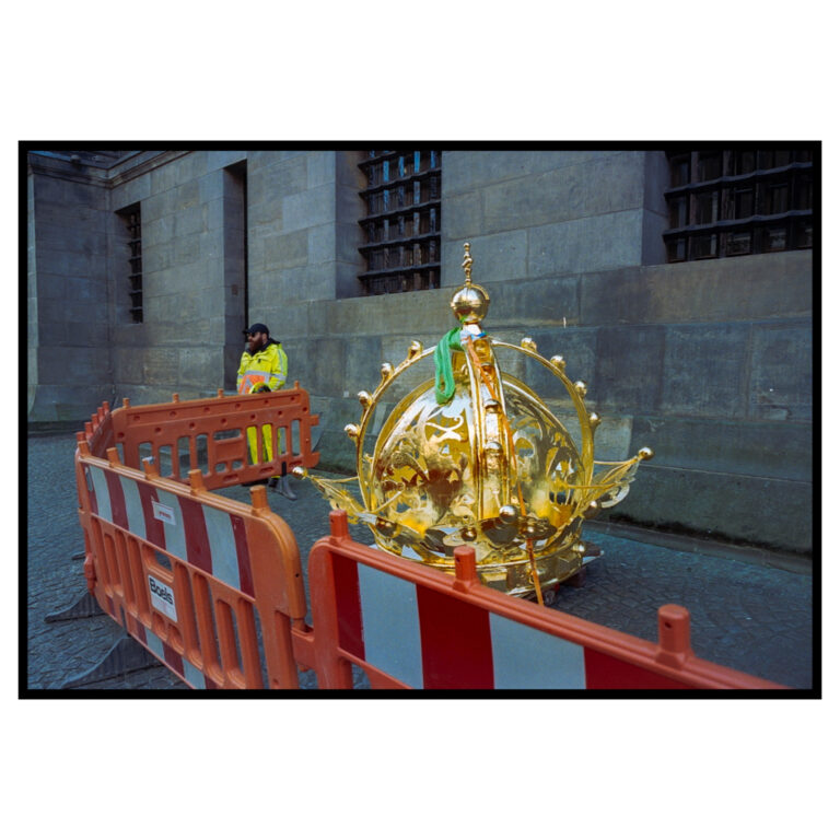 Photo by Lennert Hill