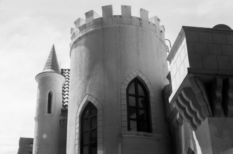 Photo by Adrian Romero