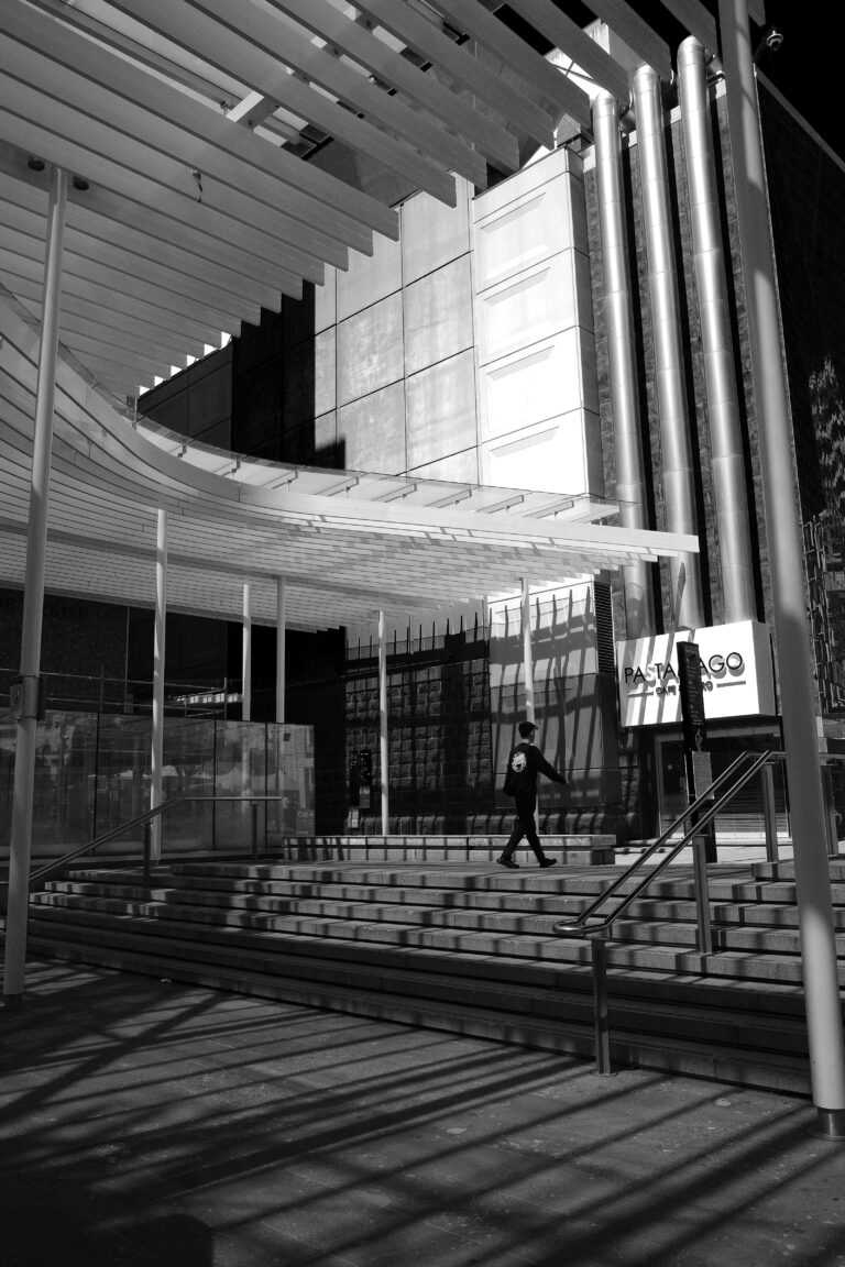 Photo by Ara In The Para