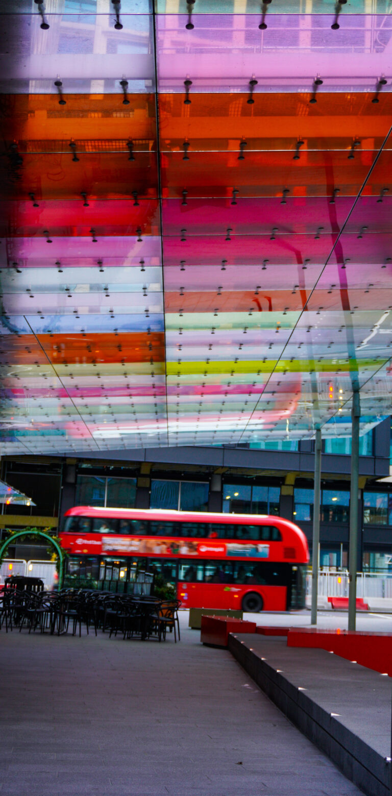 Photo by Simon Frost