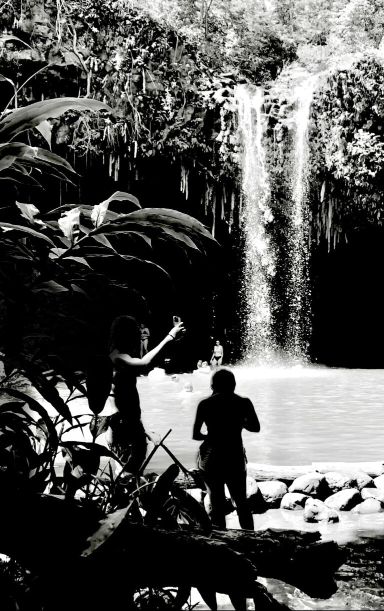 Photo by Melek Photophile