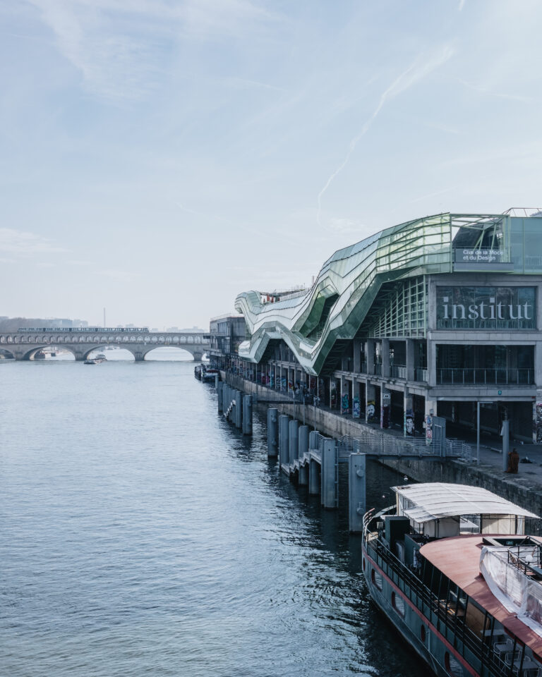 Photo by Antoine Marchetti