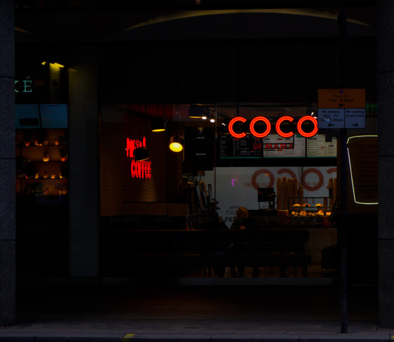 Photo by Simon Frost