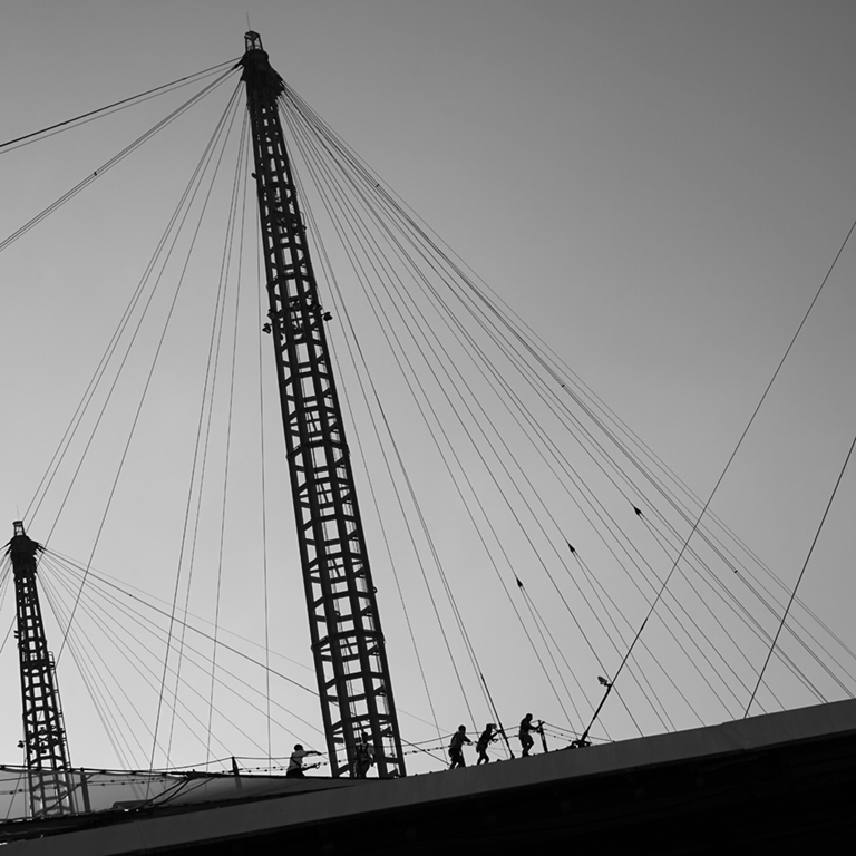 Photo by Franck Toto