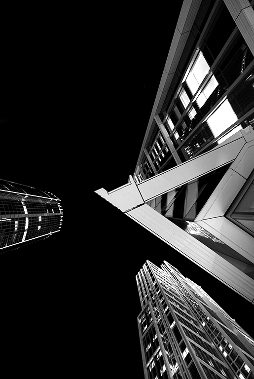 Photo by Franck Toto