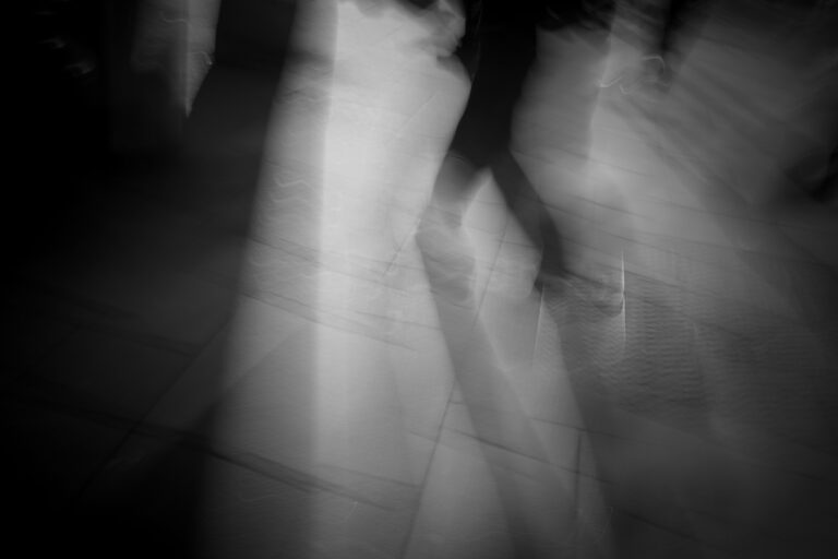 Photo by Alexander Tschirk