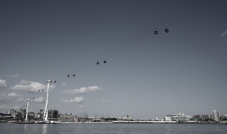 Photo by Franck Toto