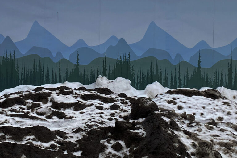 Photo by Artem Stroganow