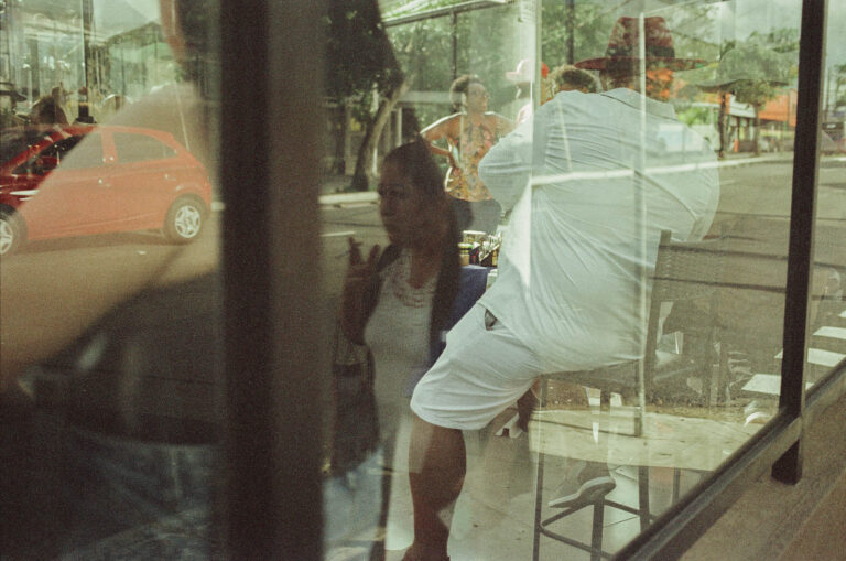 Photo by Nicolas Breno Klinke