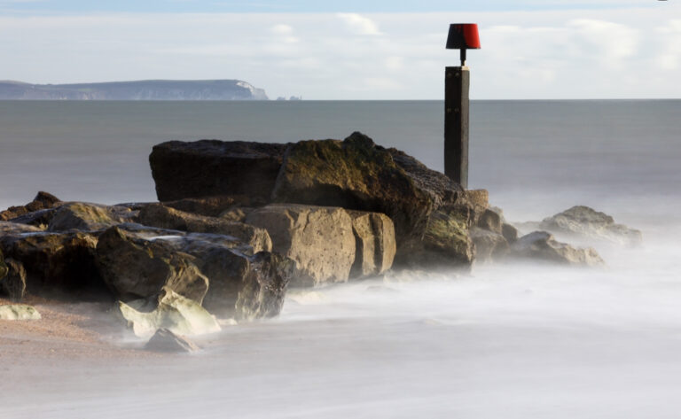 Photo by Simon Frost