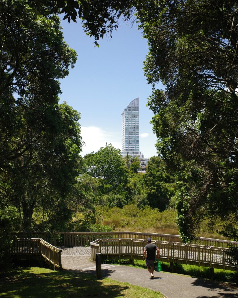 Photo by Ara In The Para