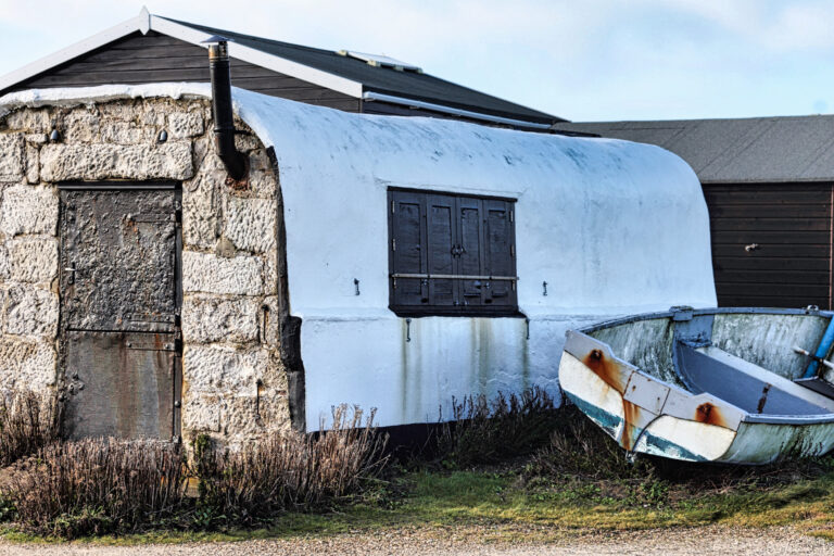 Photo by Simon Frost