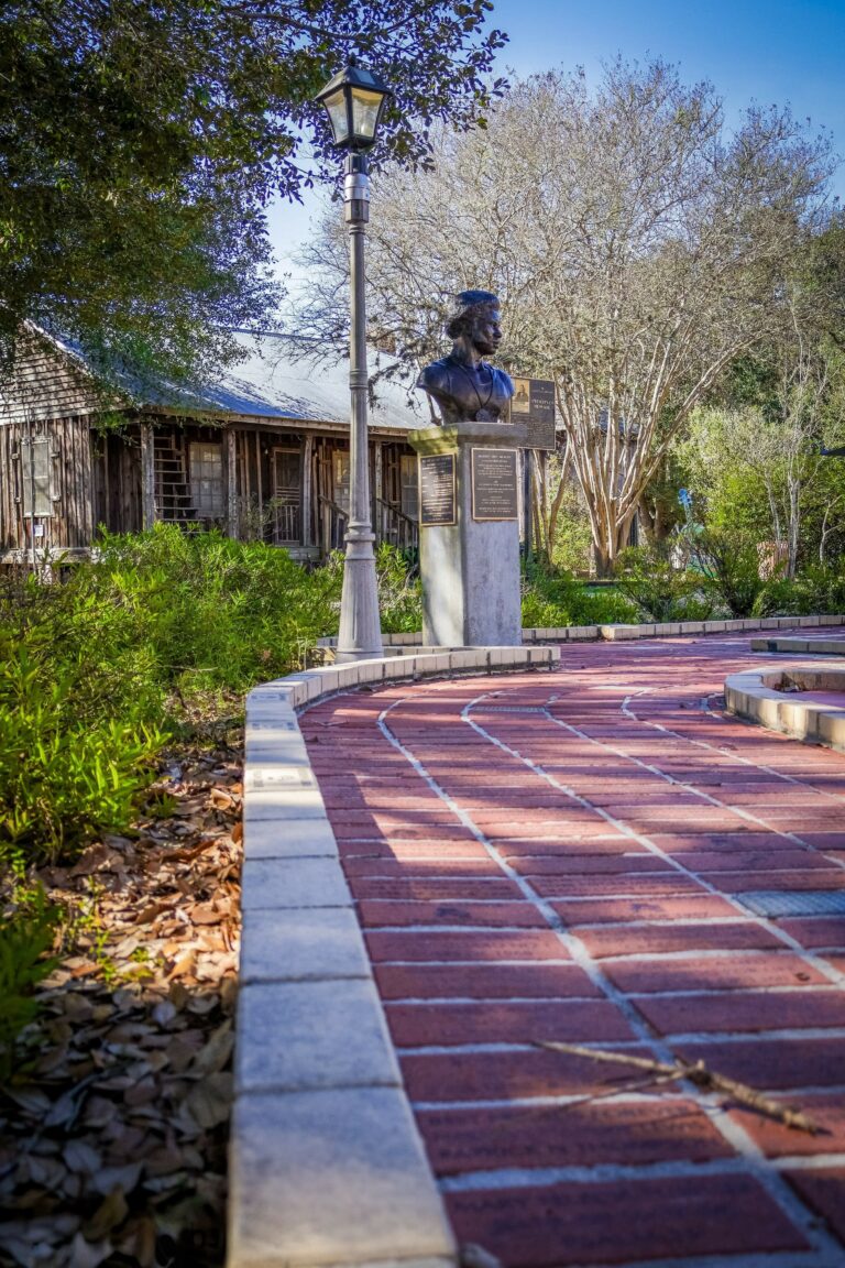 Photo by Sebastrian W..