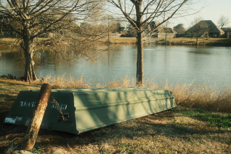 Photo by Brett Escuriex