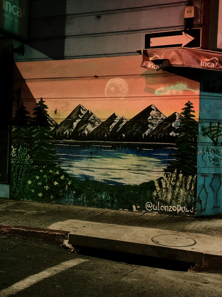 Photo by Marcelo Urtiaga