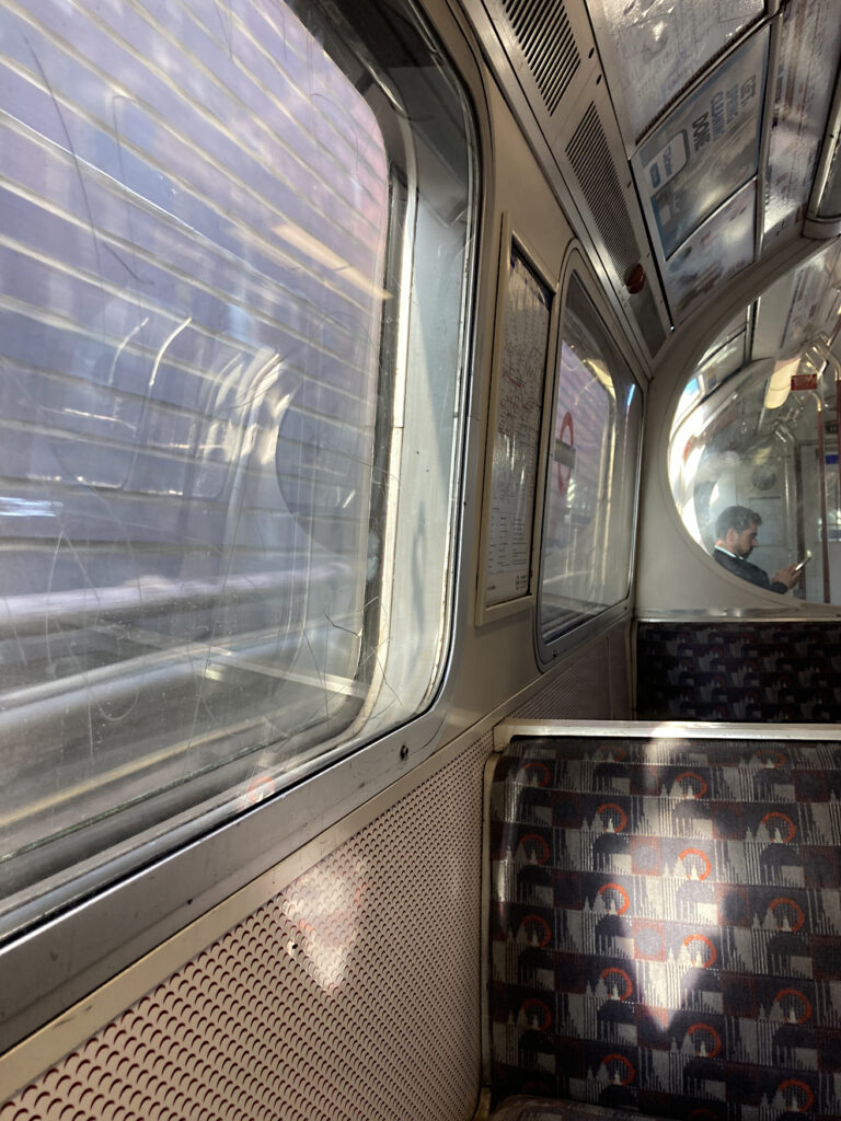 Photo by Franck Toto