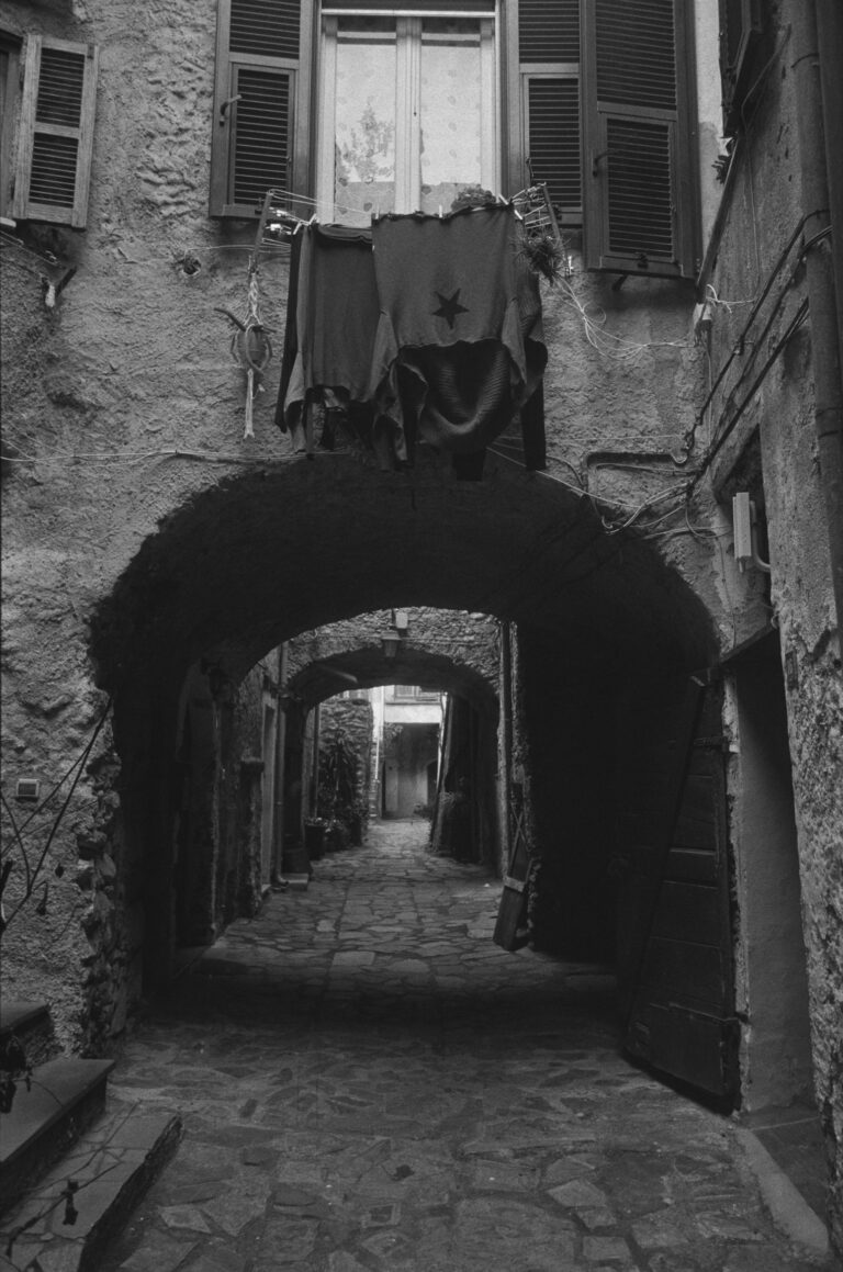 Photo by Valentino Passerini