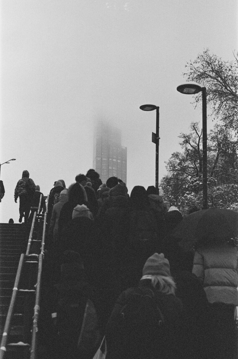 Photo by Mikołaj Kwapisz