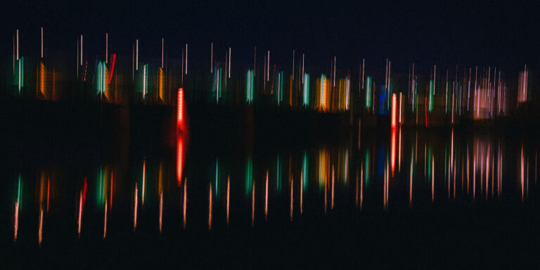 Photo by Mikołaj Kwapisz