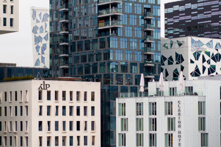 Photo by Marco Empanadilla