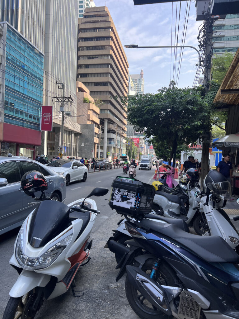 Photo by Jiraporn Nuserm