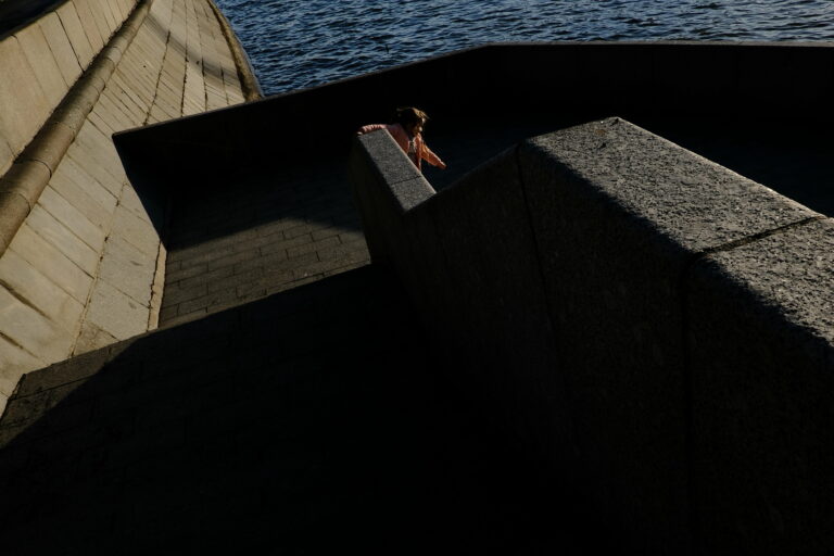 Photo by Artem Stroganow