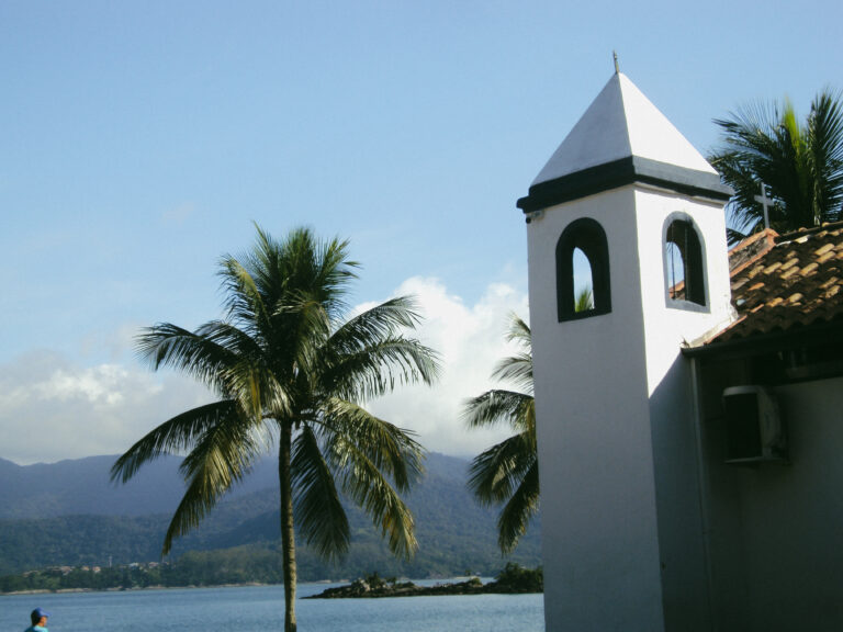 Photo by Amanda Reis