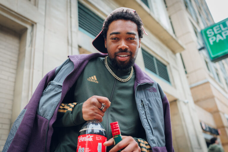 Photo by Alek Shnayder