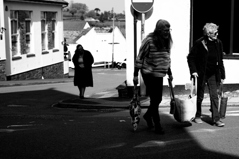 Street photo in Launceston, United Kingdom by Leon Maillard