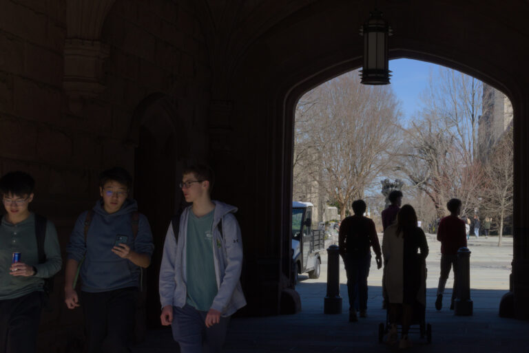 Photo by Hansen Tivoli