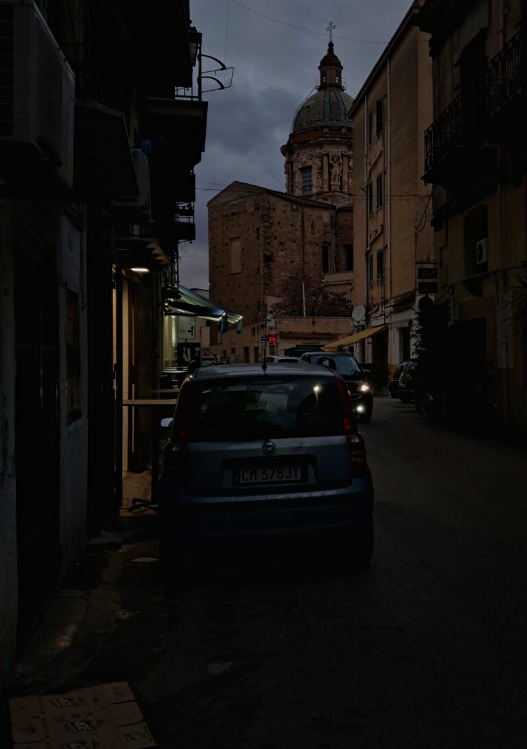 Photo by Allan Almeida