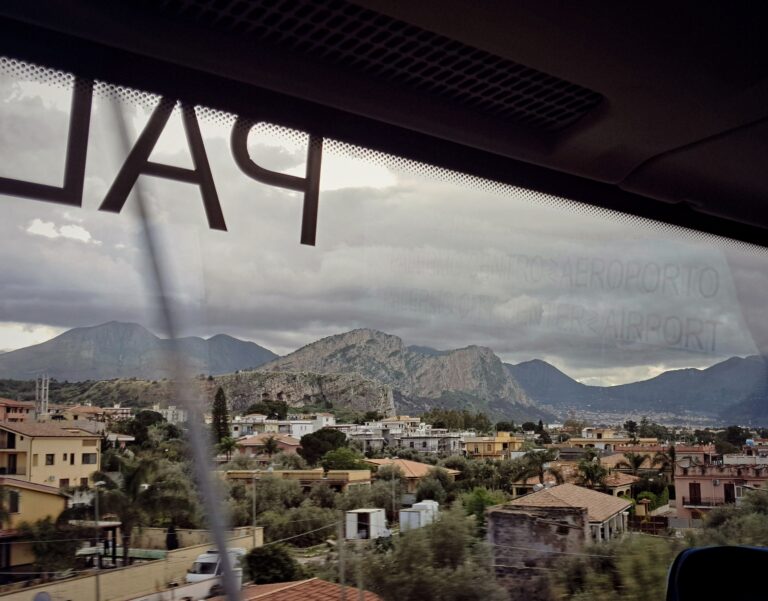 Photo by Allan Almeida