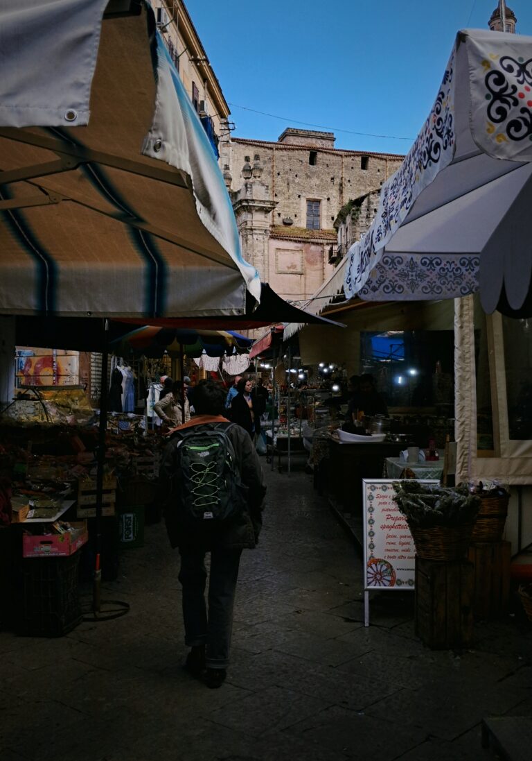 Photo by Allan Almeida