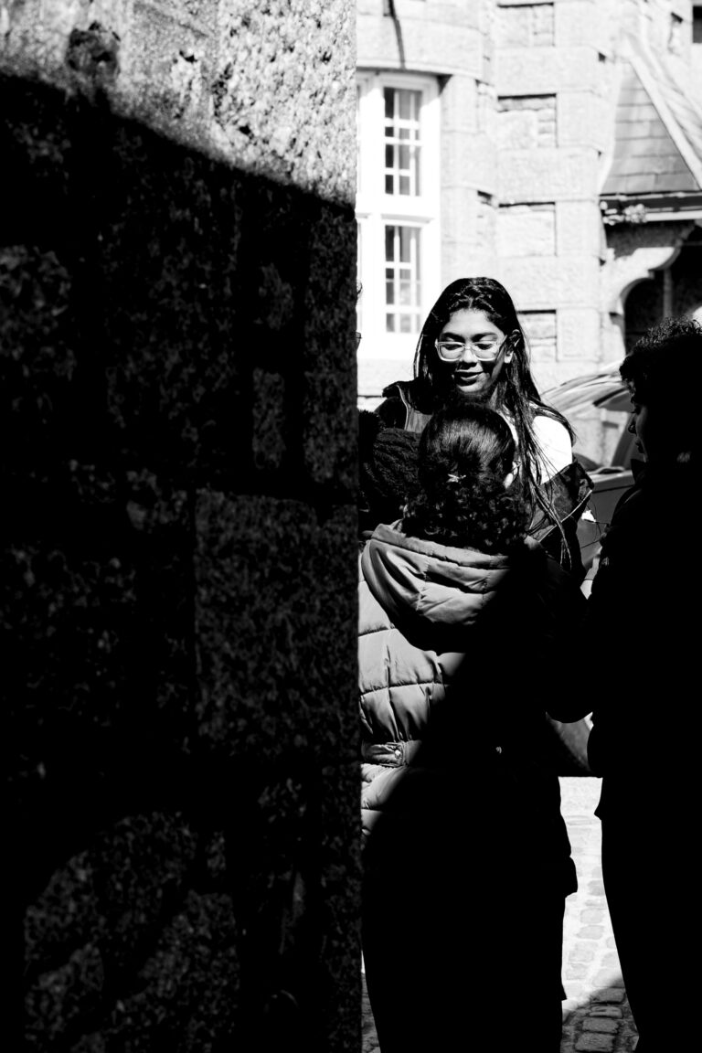 Street photo in Marazion, United Kingdom by Leon Maillard