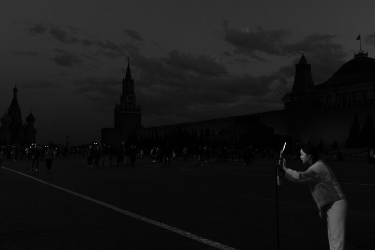 Photo by Artem Stroganow