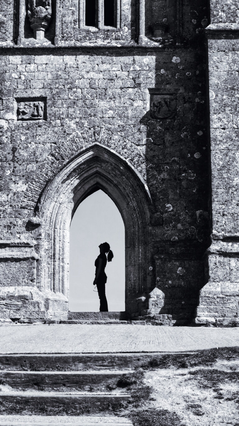 Photo by Simon Frost