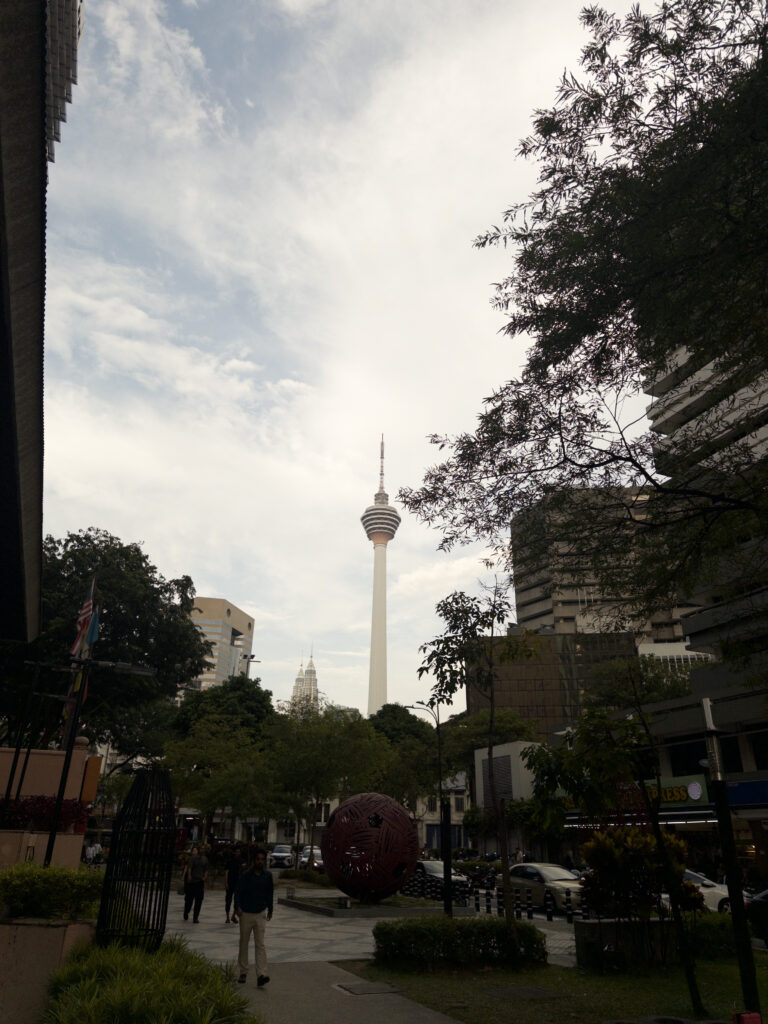 Photo by Hafiq Nasir