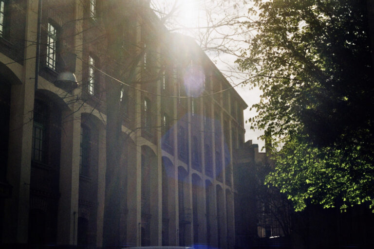 Photo by Eugen Kuschak