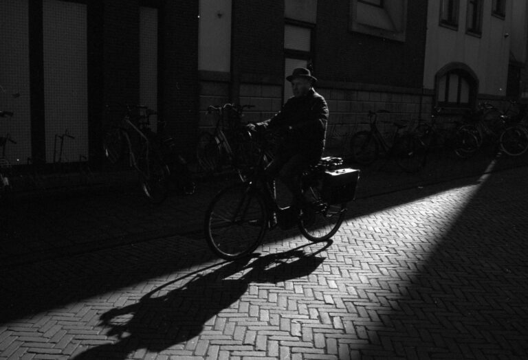 Photo by Drazen Fligic