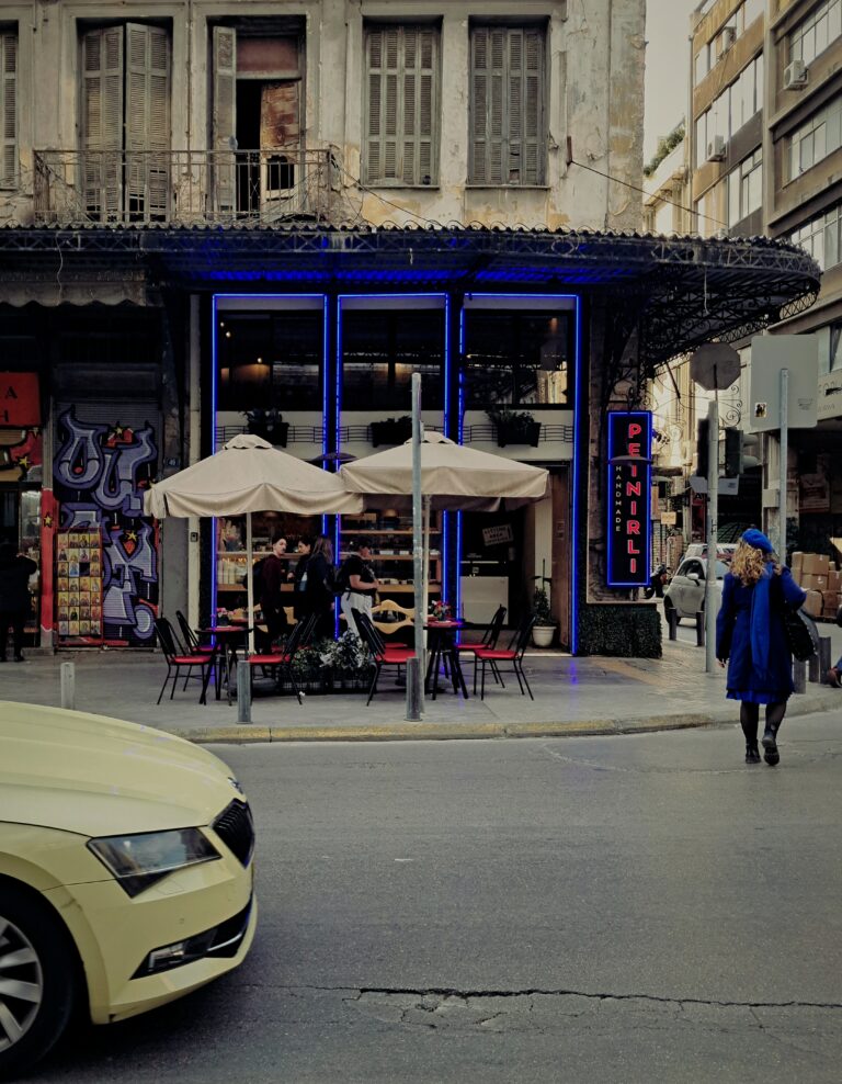 Photo by Allan Almeida