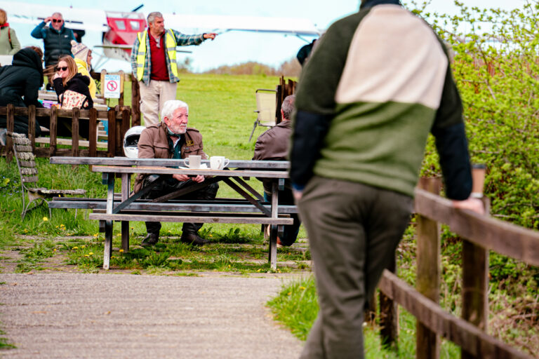 Photo by Leon Maillard